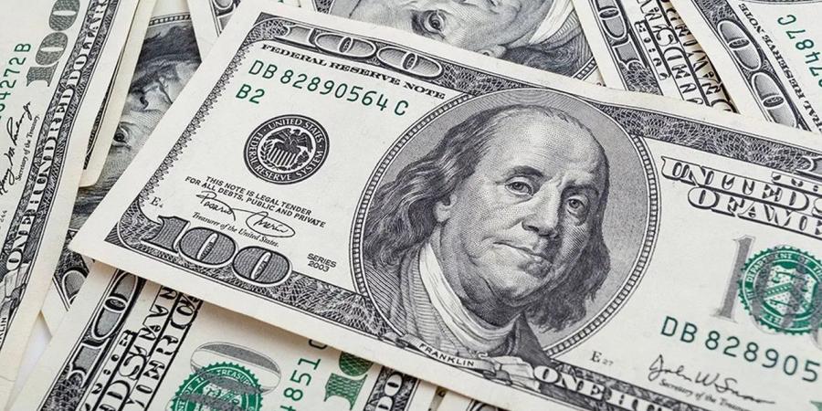 سعر الدولار مقابل الجنيه المصري اليوم.. مناخ حذر في حركة السوق - هرم مصر