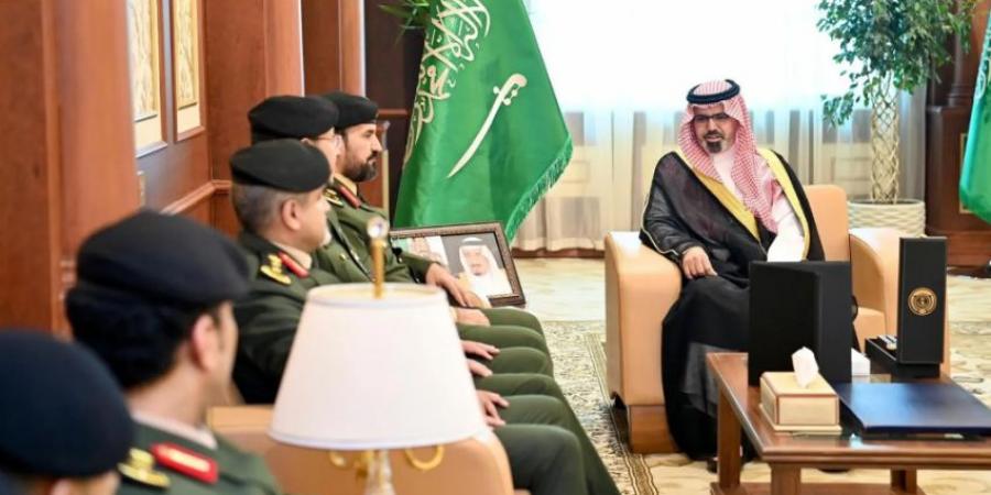 نائب أمير منطقة جازان يتسلّم التقرير السنوي لسجون جازان للعام 2024م - هرم مصر