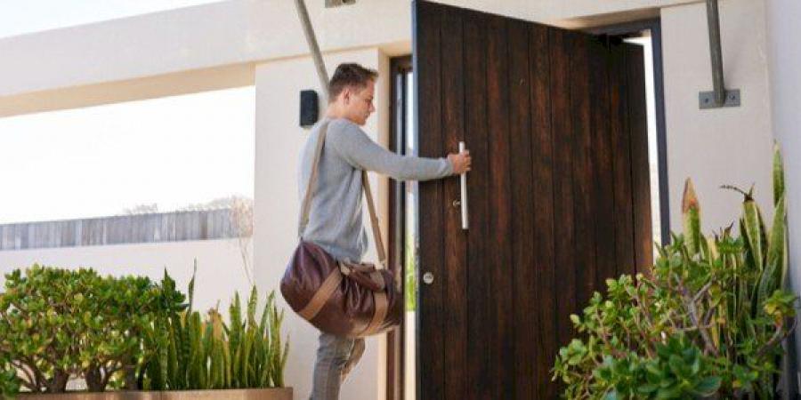 الذكر المستحب عند الخروج من البيت..سُنّة عن النبيّ #دين وحياة #دار الإفتاء - هرم مصر
