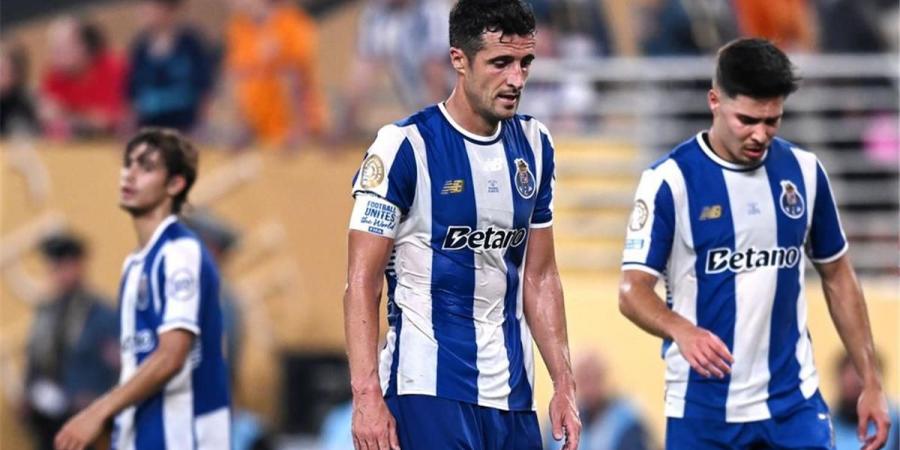 لاعب بورتو يُشيد بالأهلي فريق بارع للغاية في التحولات الهجومية #كأس_العالم_للأندية 2025   #الأهلي   #اهداف_الأهلي    #ميسي  #بالميراس  #الأهلي_بورتو  #إنتر_ميامي - وبالميراس    - هرم مصر