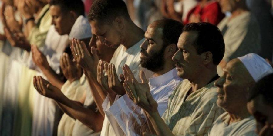 ما حكم القنوت في صلاة الفجر وهل هو بدعة؟.. الإفتاء تجيب - هرم مصر