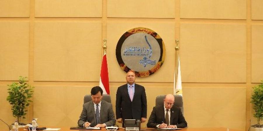 النقل: توقيع عقد بناء سفينتين جديدتين من سفن الصب الجاف العملاقة مع ترسانة هانتونج الصينية - هرم مصر
