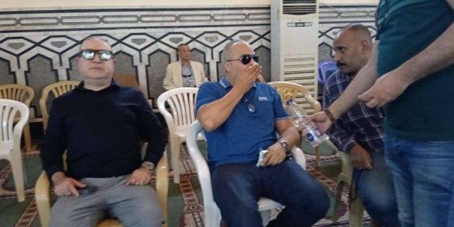 بدء عزاء والد تامر عبد المنعم بمسجد عمر مكرم - هرم مصر