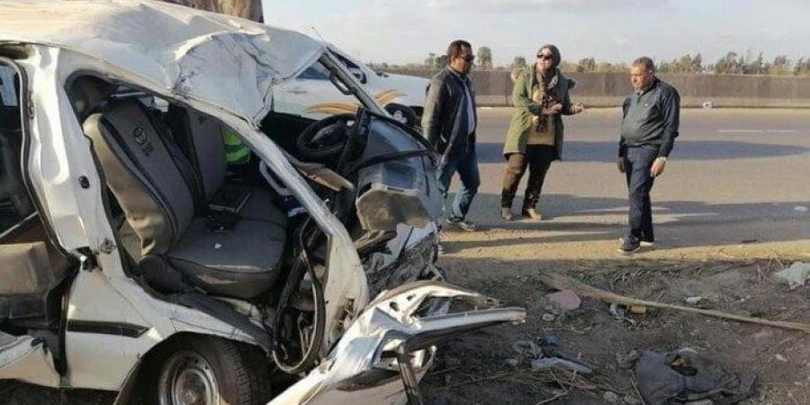 مصرع 14 شخصا في حادث تصادم سيارة نقل وميكروباص بالمنوفية - هرم مصر