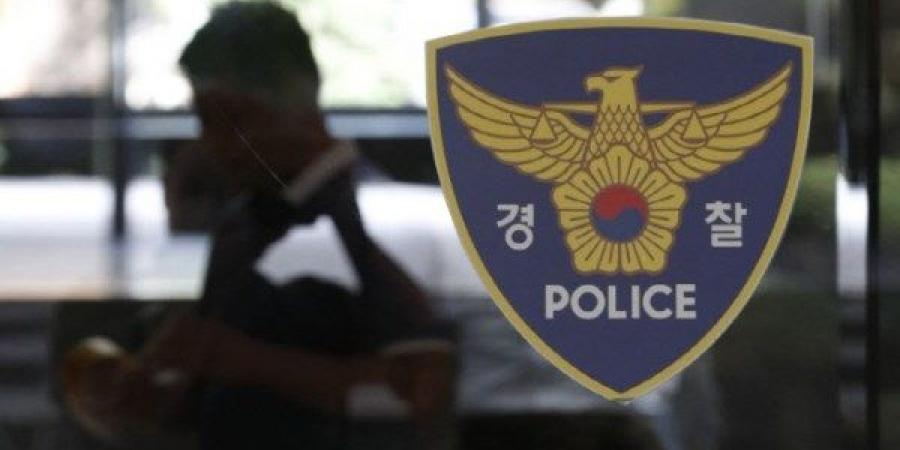 القبض على 6 مواطنين أمريكيين حاولوا إرسال زجاجات بلاستيكية نحو كوريا الشمالية - هرم مصر