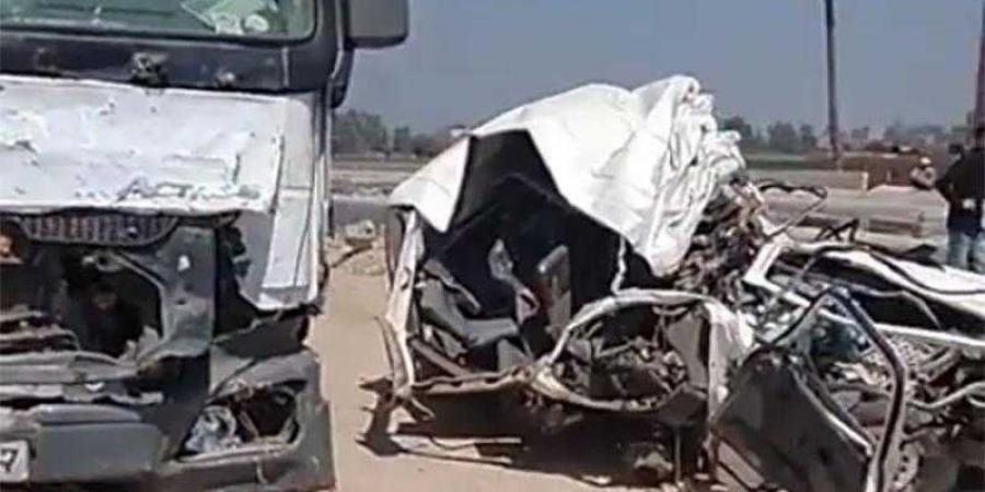 وزير العمل يوجه بمتابعة ”حادث المنوفية” ..وسرعة صرف التعويضات اللازمة - هرم مصر
