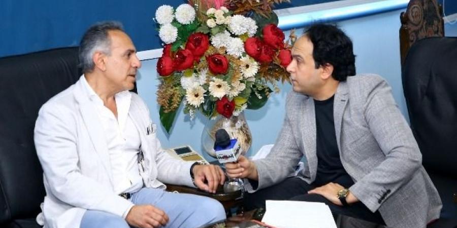 دنبيل رجائي يمكن علاج الاستيجماتيزم شرط التأكد من عدم وجود مشاكل في القرنية - هرم مصر