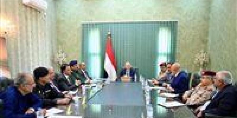 اليمن: تفكيك خلية إرهابية خطيرة مرتبطة بالحوثيين والقاعدة وداعش - هرم مصر