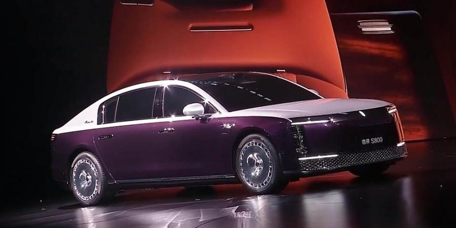 من الهواتف إلى عالم السرعة والفخامة.. الصين تتحدى العالم بسيارات هواوي وشاومي - هرم مصر