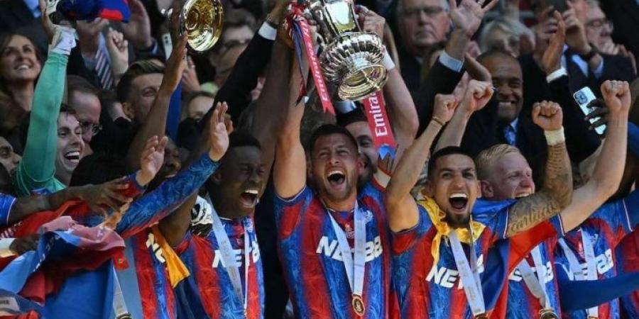 يويفا يؤجل حسم مصير مشاركة كريستال بالاس بالدوري الأوروبي - هرم مصر