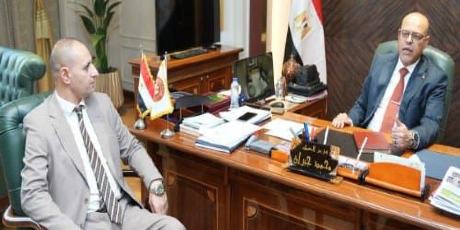 وزير العمل يبحث مع "صندوق مكافحة الإدمان" تعزيز التعاون لتأهيل وتشغيل المتعافين - هرم مصر