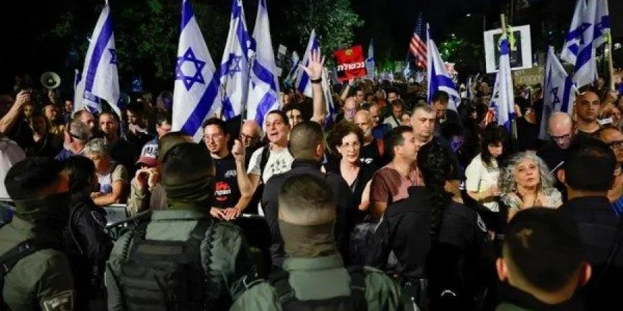 تزامنا مع جلسة الحكومة.. عائلات المحتجزين الإسرائيليين بغزة تدعو لمظاهرة غدا بالقدس - هرم مصر