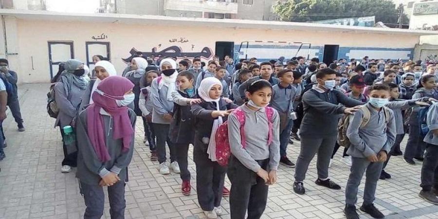 «التعليم» تُعلن موعد فتح باب التحويل بين المدارس 2026.. الرسوم والأوراق المطلوبة - هرم مصر