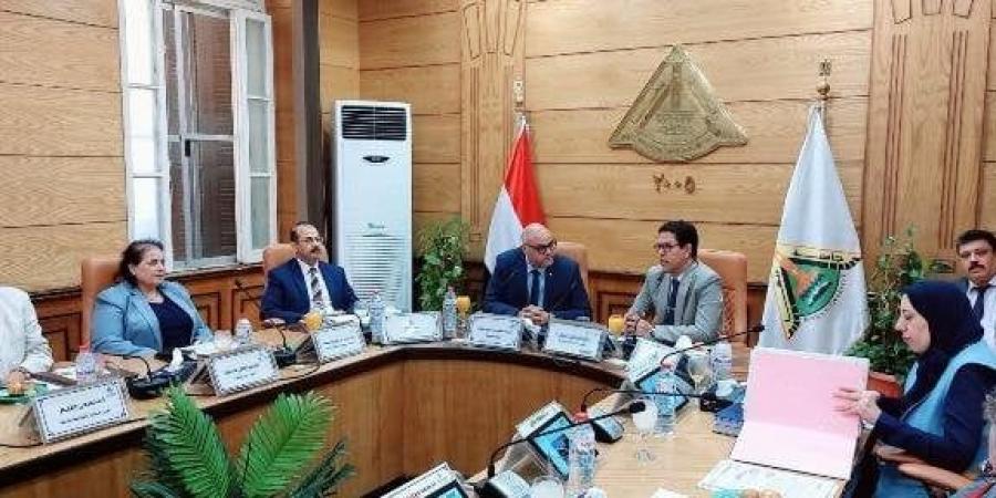 مجلس جامعة بنها يعلن أسماء الفائزين بجوائز الجامعة - هرم مصر