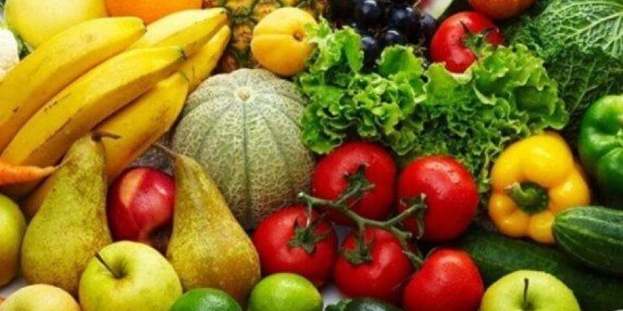 العنب الأحمر بكام؟.. أسعار الخضروات والفاكهة اليوم الثلاثاء 1/7/2025 - هرم مصر
