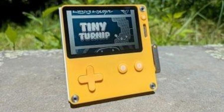 مراجعة Playdate الموسم 2: مغامرات Tiny Turnip والكلب "المحظوظ" - هرم مصر