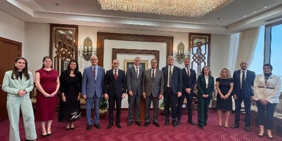 مصر وهولندا تبحثان تعزيز التعاون في ملف الهجرة وتنفيذ إعلان النوايا المشترك - هرم مصر