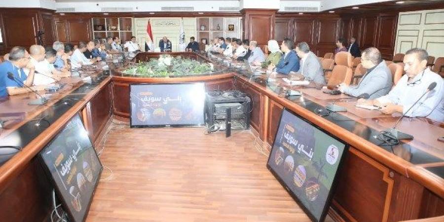 المواطن هو الهدف.. محافظ بني سويف يستعرض تفاصيل مشروع مجمع المواقف الجديد - هرم مصر