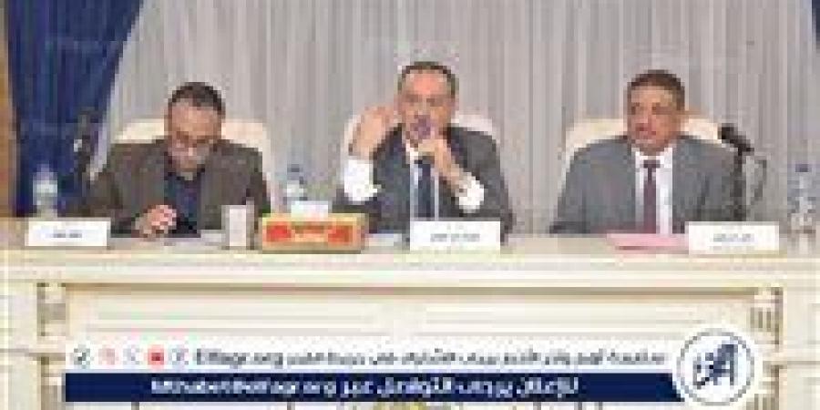 تفاصيل اجتماع المجلس التنفيذي لمحافظة أسيوط اليوم - هرم مصر