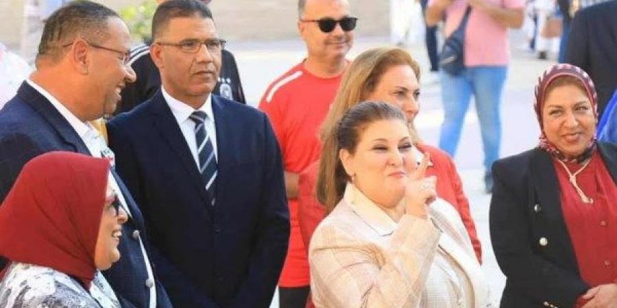 في الموسم العاشر .. الإسكندرية تتألق في برنامج كنوز مصرية - هرم مصر