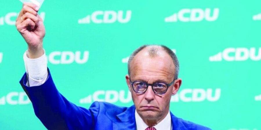 المستشار الألماني يزور بريطانيا في 17 يوليو لتوقيع معاهدة مع رئيس الوزراء - هرم مصر