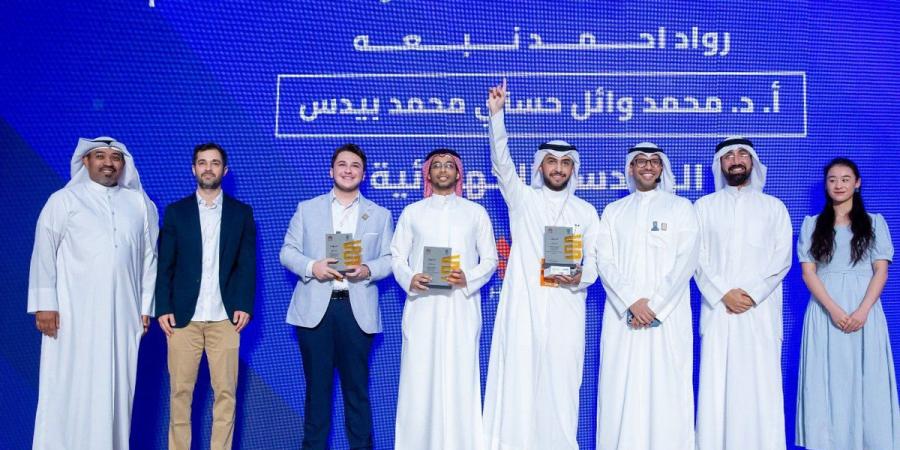 «الهندسة» تختتم فعاليات معرض التصميم الـ 48 - هرم مصر