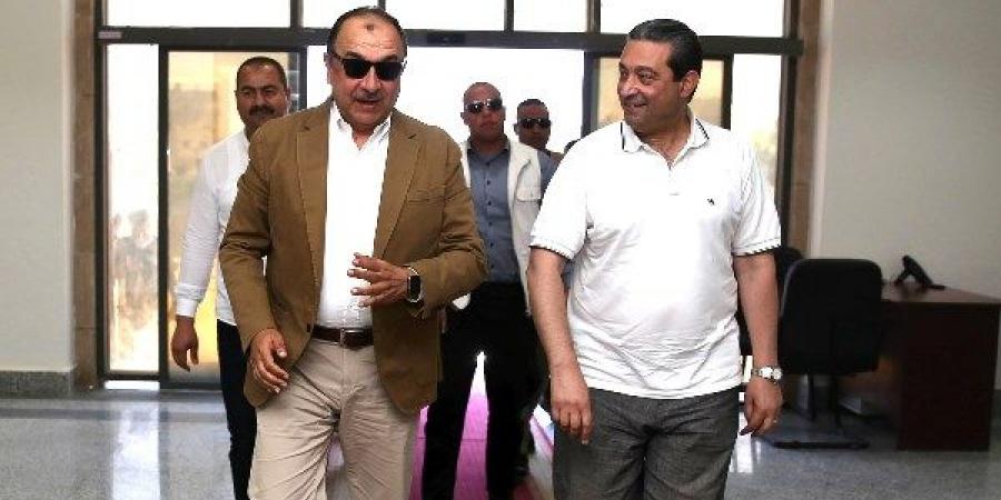 وزير قطاع الأعمال: دمياط نموذج للتكامل بين خطط الدولة الصناعية والسياحية - هرم مصر