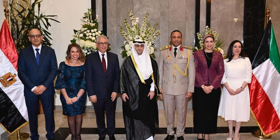 شلتوت: المصريون والكويتيون «أهل بيت واحد» - هرم مصر