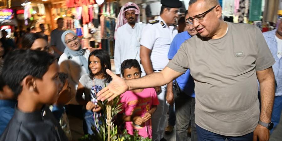 محافظ جنوب سيناء يوجه بسرعة دراسة مقترحات أصحاب الأنشطة السياحية بدهب - هرم مصر