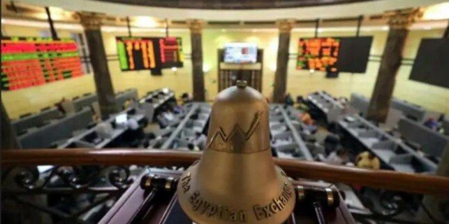 ارتفاع جماعي بمؤشرات البورصة المصرية عند إغلاق - هرم مصر