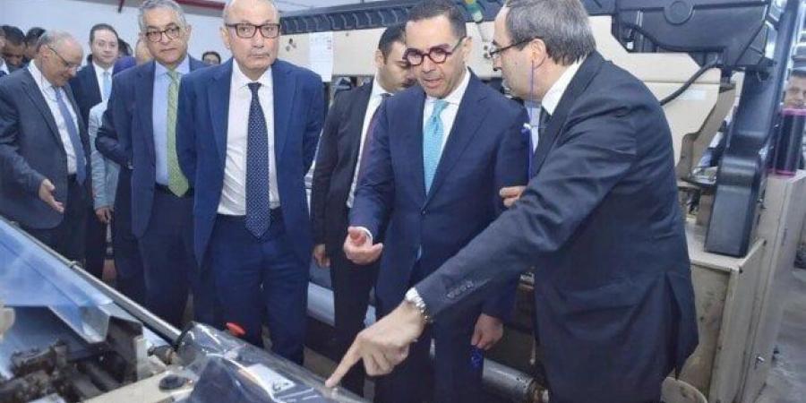وزير الاستثمار يشارك بفعاليات وضع حجر الأساس لمصنع البرم الجديد بشركة KCG للمنسوجات - هرم مصر