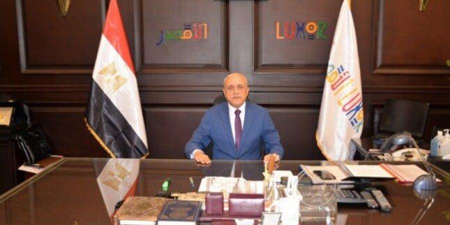 محافظ الأقصر يصدر حركة تنقلات محدودة بين رؤساء قرى إسنا - هرم مصر