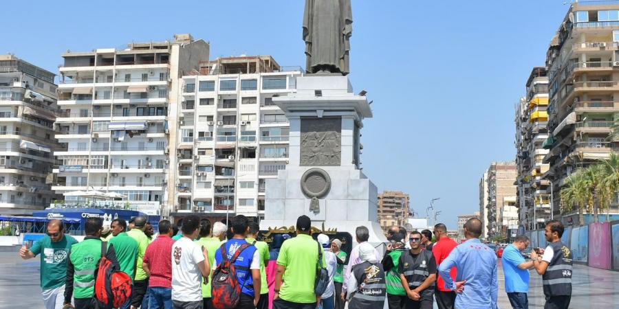 الوفود المشاركة في الدورة الرياضية العربية الأولى تجوب شوارع بورسعيد.. صور - هرم مصر