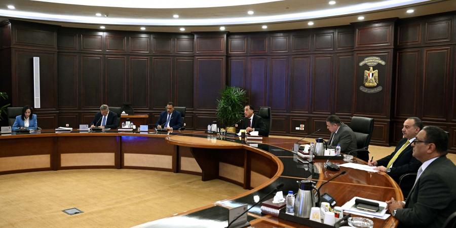 #عاجل قرار مهم من رئيس الوزاء للمحافظين بشأن وحدات الإيجار القديم - هرم مصر