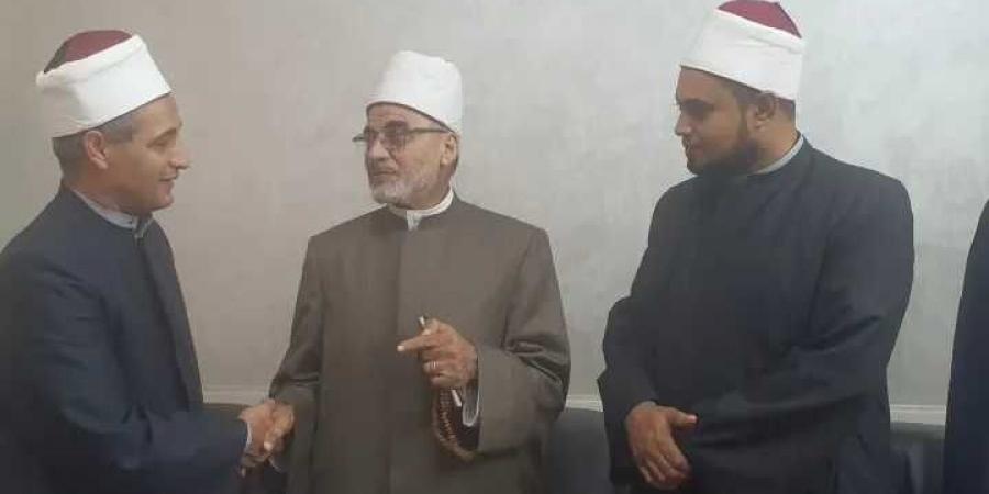 قيادات الأزهر بالغربية يهنئون ”السعيد” لتوليه رئاسة المنطقة الأزهرية - هرم مصر
