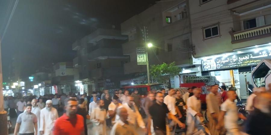 القصة الكاملة| رحيل صادم وجنازة شعبية في وداع كابتن حنفي هليل أسطورة الجيل الذهبي بغزل المحلة ..صور - هرم مصر