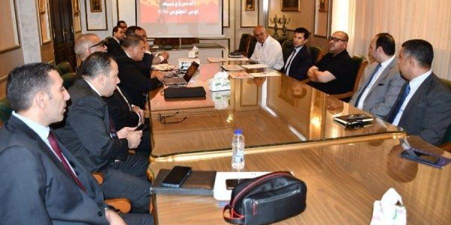 وزير الرياضة ورئيس الأولمبية يستعرضان خطط الاستعدادات لأولمبياد لوس أنجلوس - هرم مصر