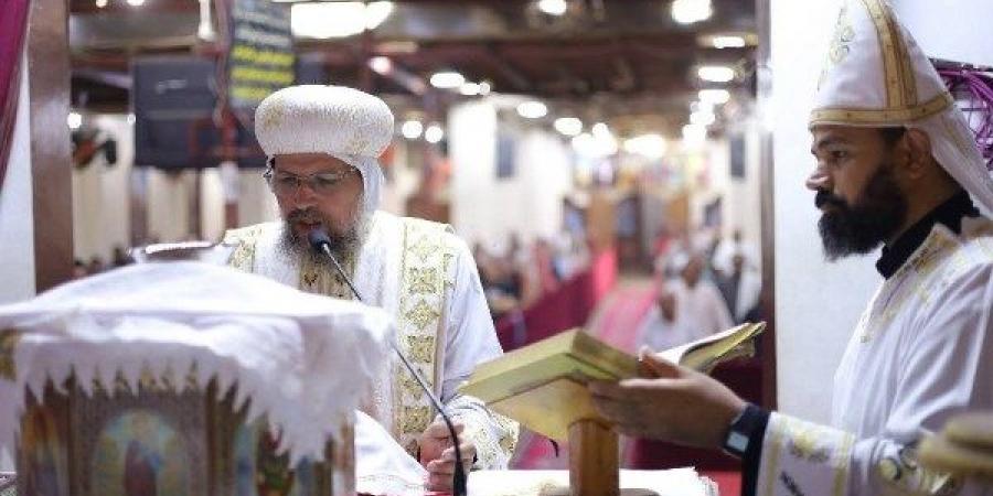 تدشين أواني لخدمة المذبح في كنيسة القديس بولس بديرمواس - هرم مصر