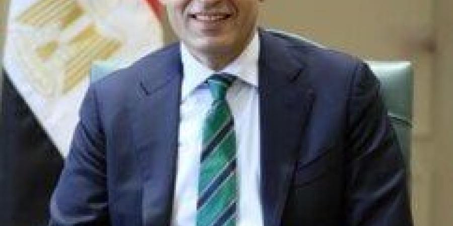 «التعليم» تقدم شرحا تفصيليا للمواد الدراسية في البكالوريا والثانوية العامة - هرم مصر