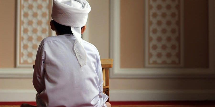 موعد أذان العشاء.. مواقيت الصلاة غدا الأربعاء 20 أغسطس 2025 - هرم مصر