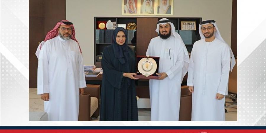 رئيس مجلس الأوقاف السنية يستقبل وفدًا من مؤسسة الأوقاف وإدارة أموال القصر بدبي - هرم مصر