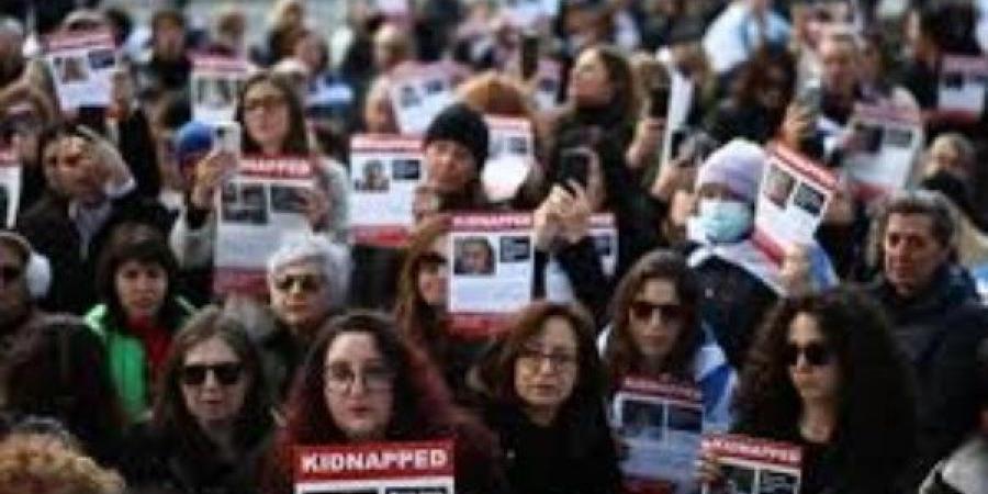 عائلات المحتجزين في القدس المحتلة تتصدى لتصريحات اليمين المتطرف وتطالب بيوم تشويش وطني - هرم مصر