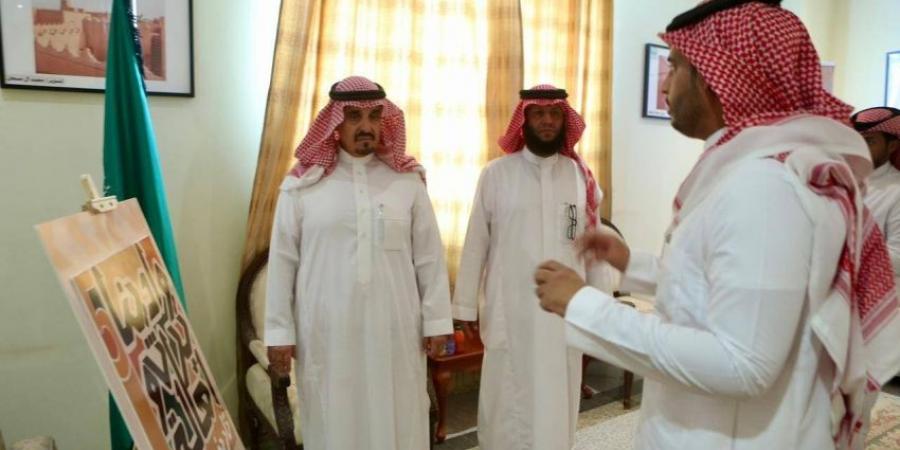محافظ وادي الدواسر يُدشّن شعار مهرجان وادينا تراث وأصالة - هرم مصر