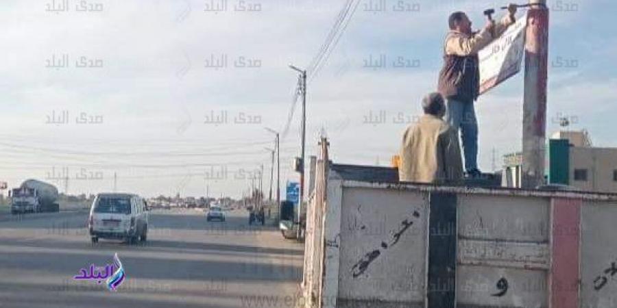 تعرف على الاشتراطات القانونية اللازمة لوضع الإعلانات واللافتات على الطرق - هرم مصر
