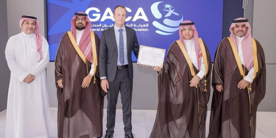 الطيران المدني يمنح VistaJet أول شهادة تشغيل أجنبي للرحلات الداخلية في السعودية - هرم مصر