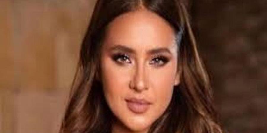 نيللي كريم تستعد لتحضير مسلسلها الجديد - هرم مصر