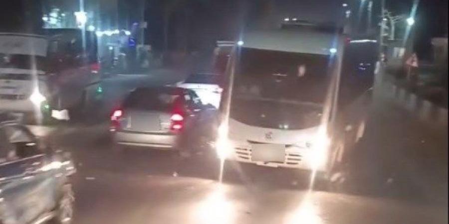 3 وفيات و7 مصابين.. استمرار أعمال البحث عن ناجين أسفل عقار الزقازيق المنهار - هرم مصر