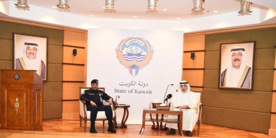 الكويت.. النائب الأول لرئيس مجلس الوزراء ووزير الداخلية يترأس اجتماعا مع قيادات (الداخلية) لمتابعة سير العمل - هرم مصر