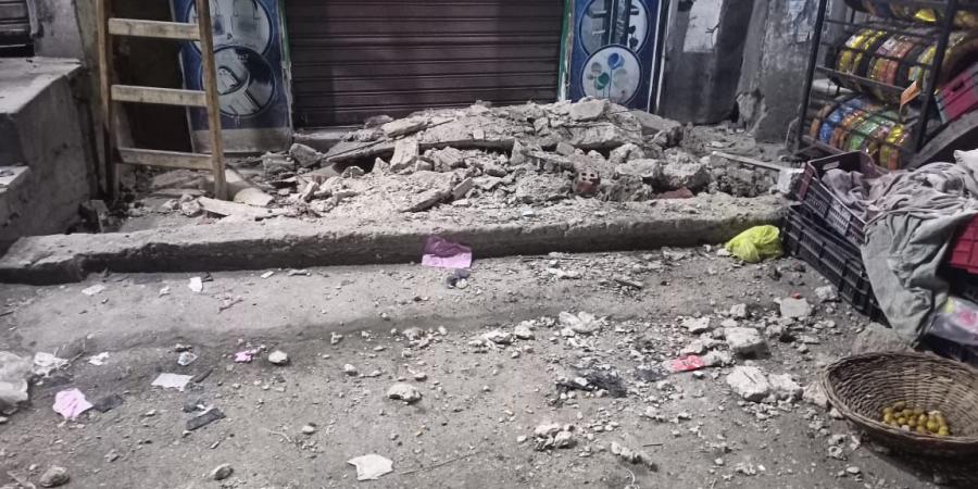 دون وقوع إصابات.. سقوط أجزاء من منزل متهالك بالمحلة الكبرى (صور) - هرم مصر