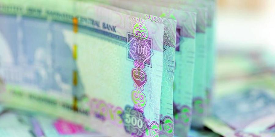 بنوك دبي تستقطب 89 مليار درهم ودائع جديدة وترتفع في أبوظبي5% - هرم مصر